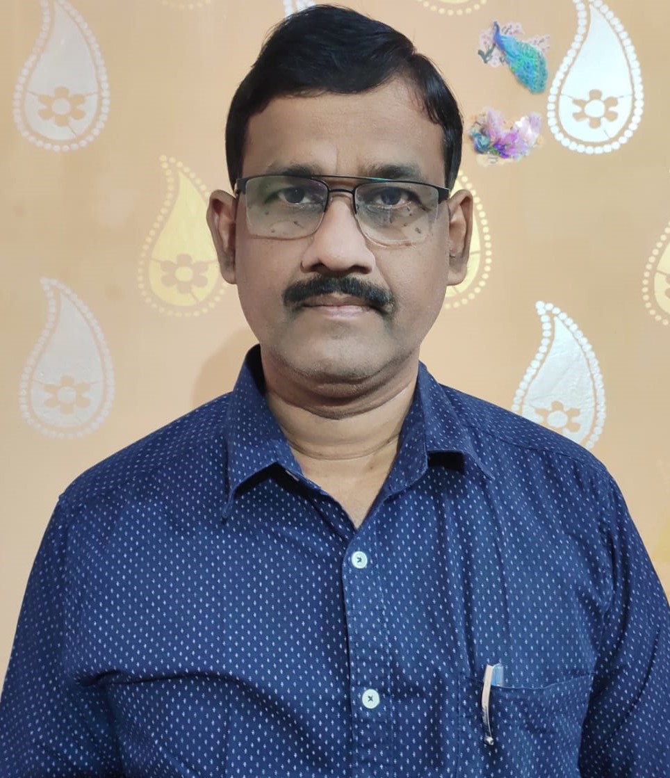 SHRI R DAMODAR